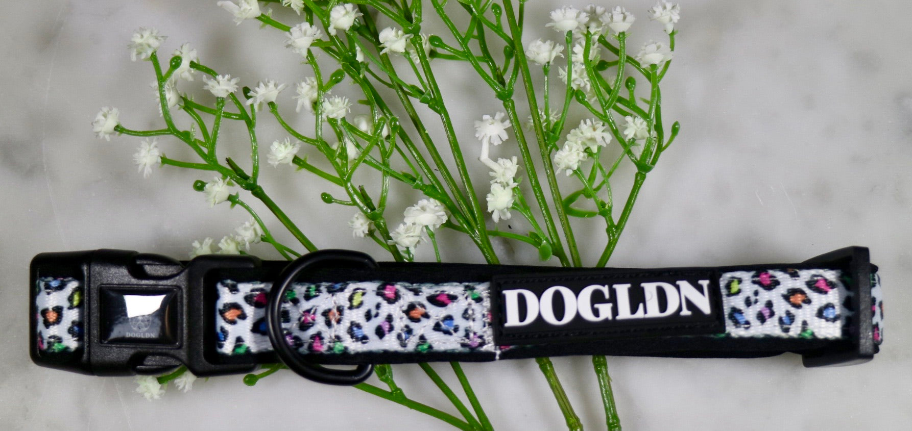 Panthera Uncia Collar & Bow